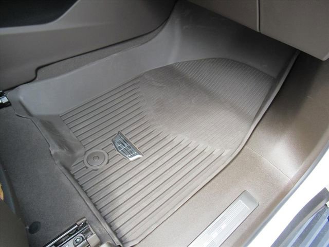 New 2026 Cadillac Escalade ESV Luxury w/ Touring Package image 33