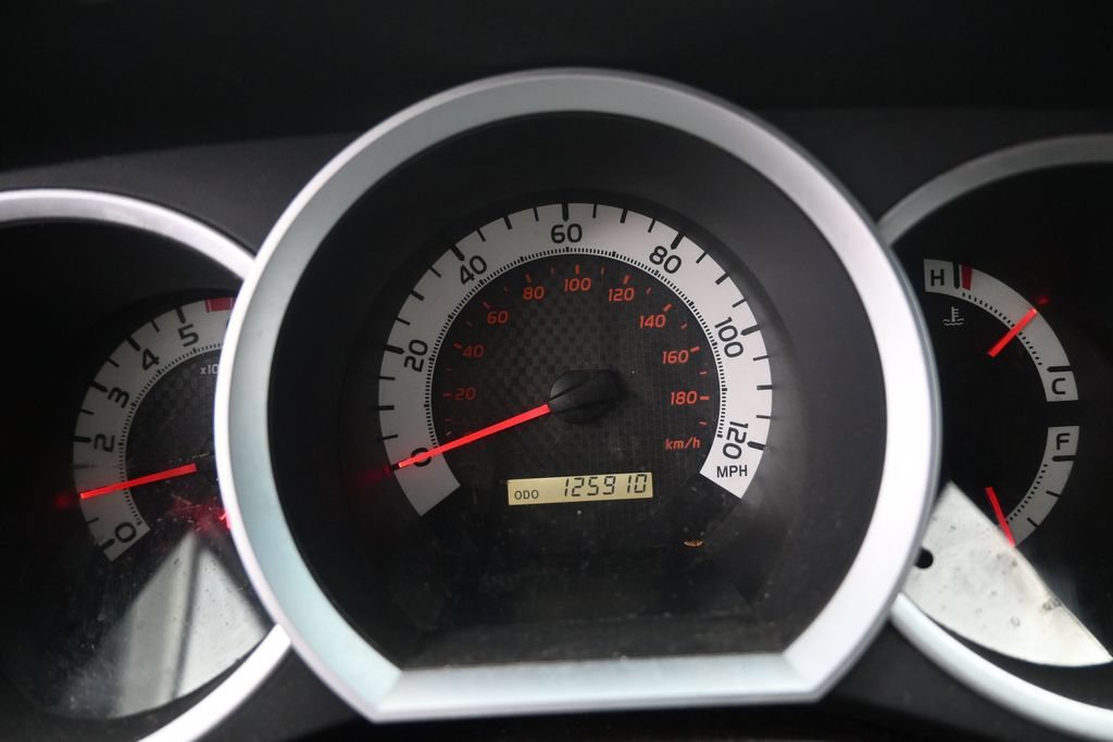 Used 2013 Toyota Tacoma PreRunner w/ SR5 Pkg RWD image 13