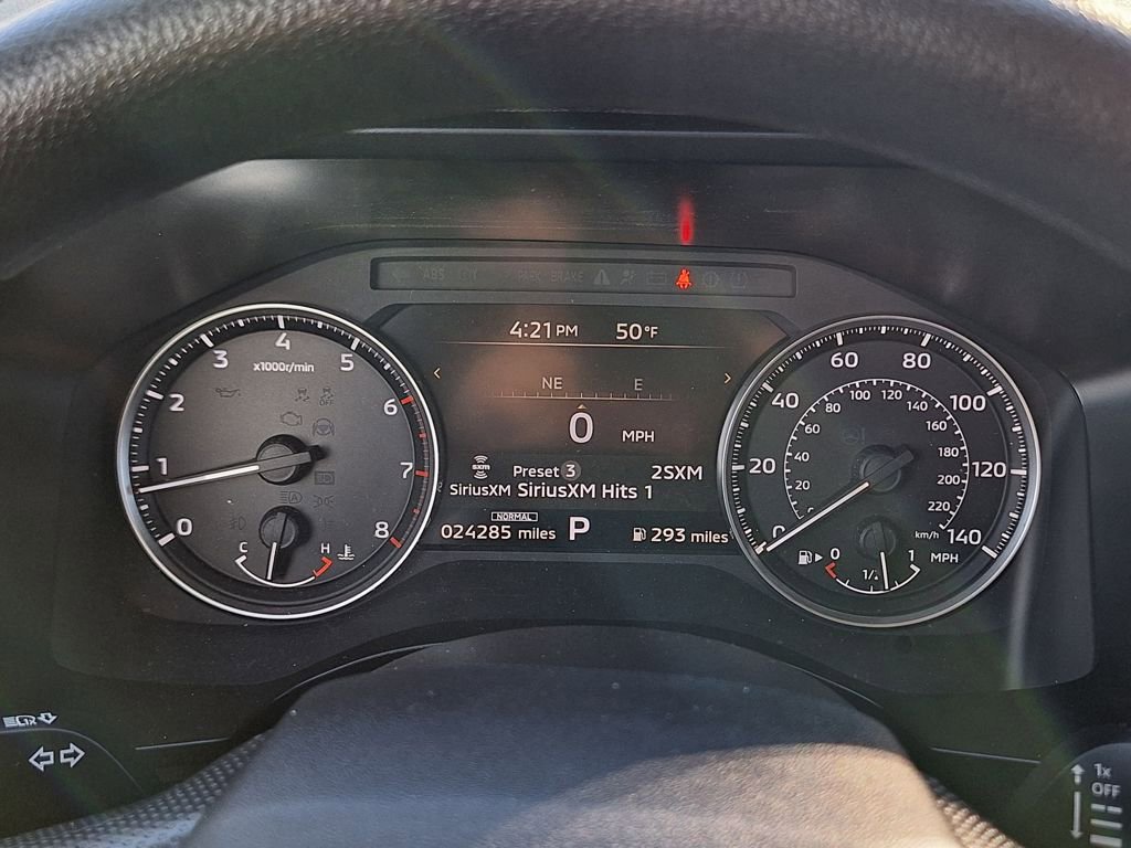 Used 2025 Mitsubishi Outlander ES image 17