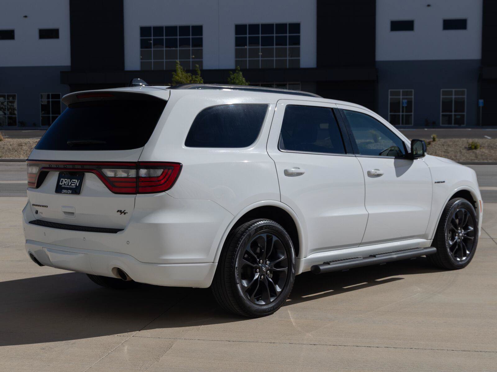 Used 2024 Dodge Durango R/T AWD/4WD image 9