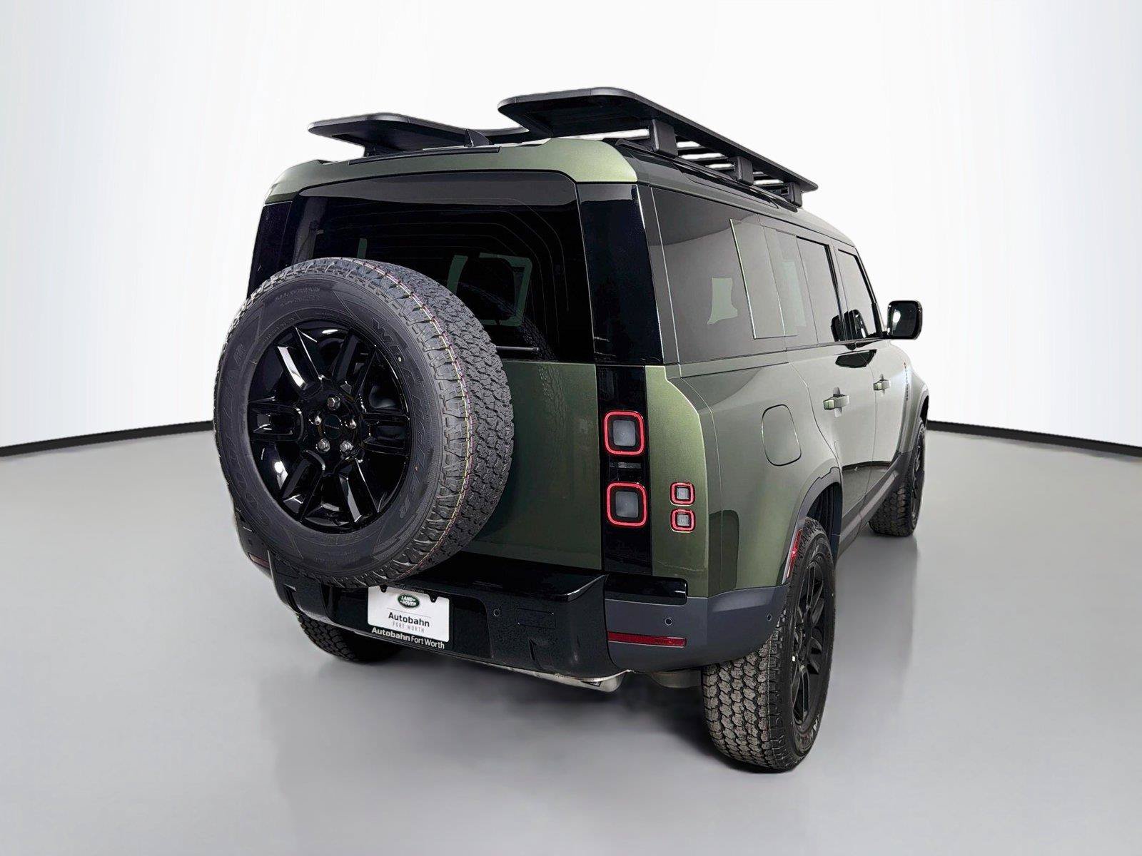 New 2026 Land Rover Defender 110 S AWD/4WD image 5