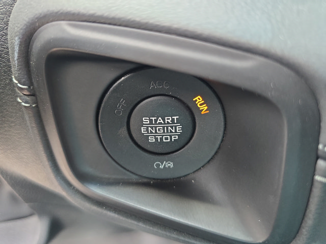 Used 2024 Jeep Wrangler Unlimited Rubicon 4xe AWD/4WD image 16