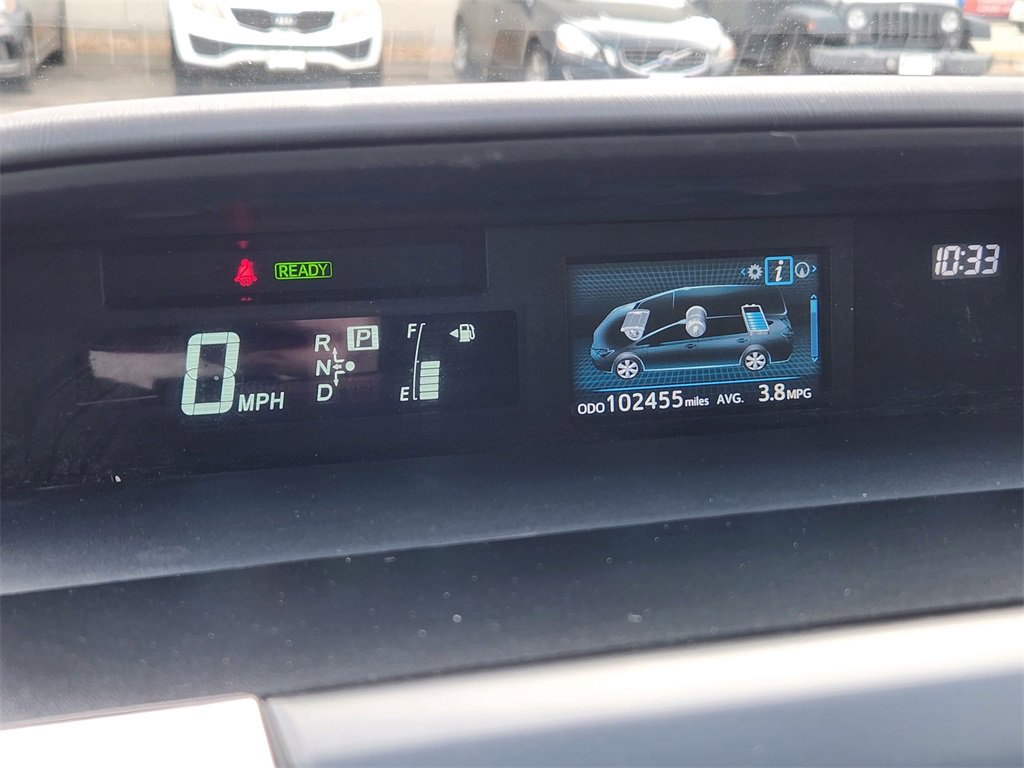 Used 2015 Toyota Prius V Five image 18