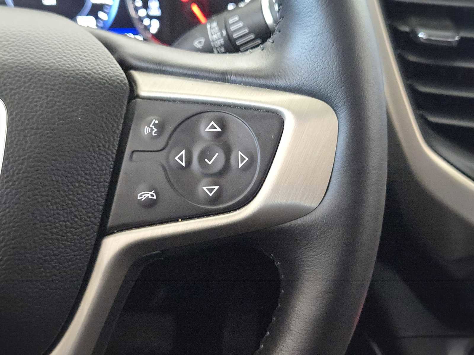 Used 2021 GMC Acadia Denali w/ Denali Technology Package image 29