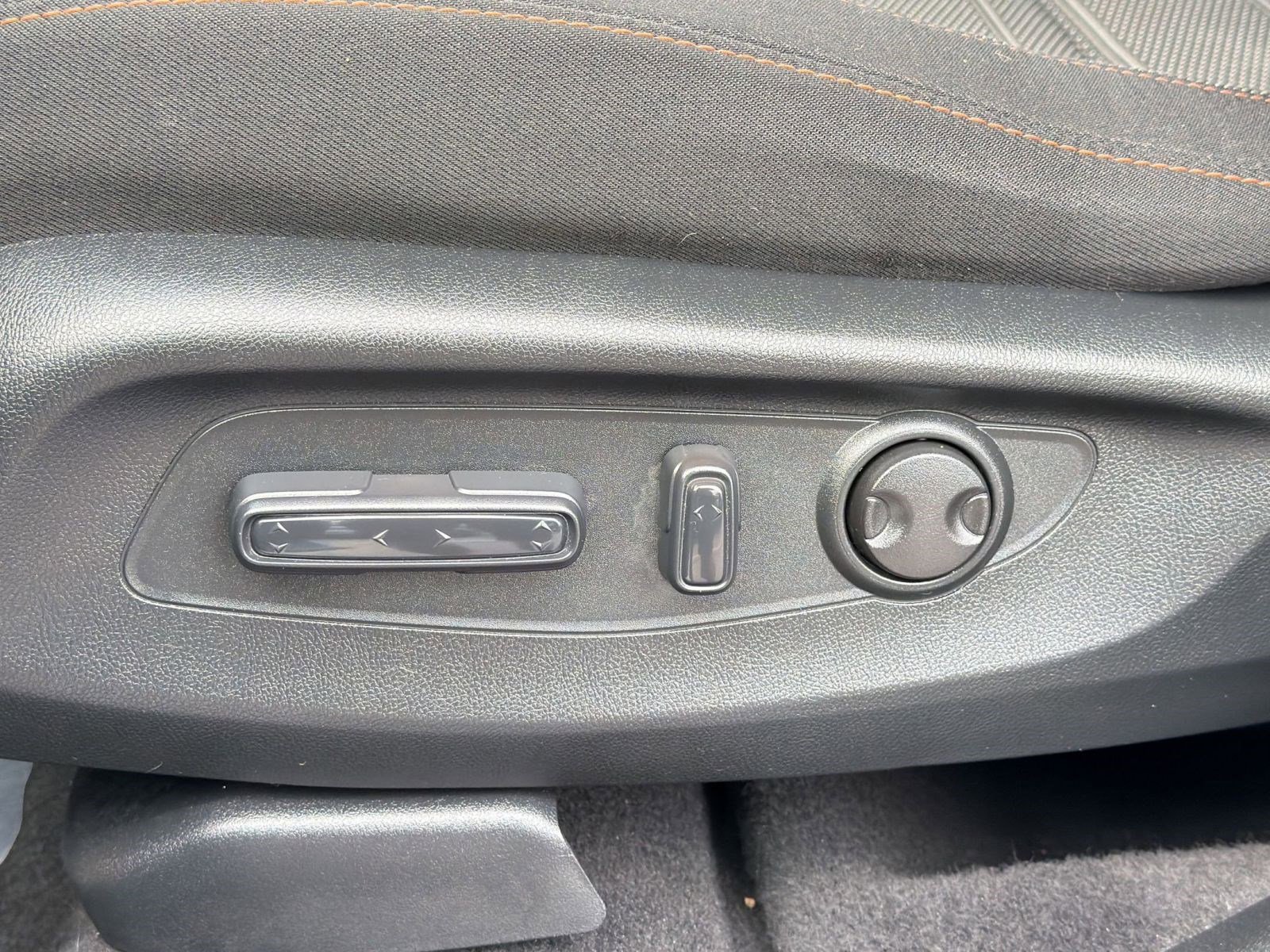 Used 2023 Honda CR-V Sport image 14