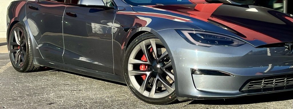 Used 2021 Tesla Model S Plaid image 9