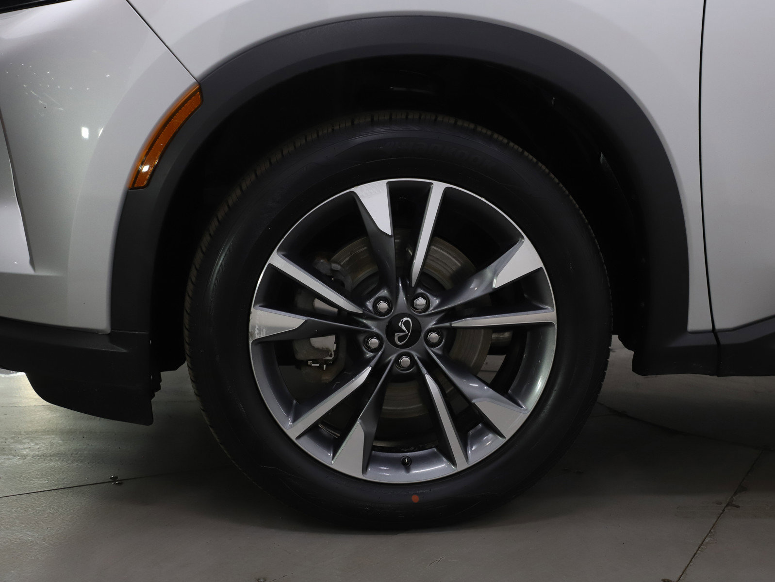 Used 2023 INFINITI QX60 Luxe image 29