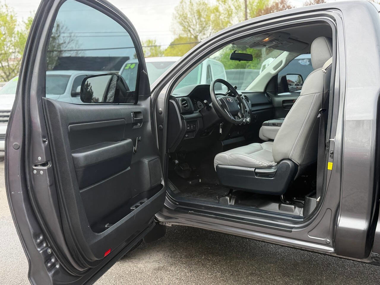 Used 2015 Toyota Tundra SR image 83