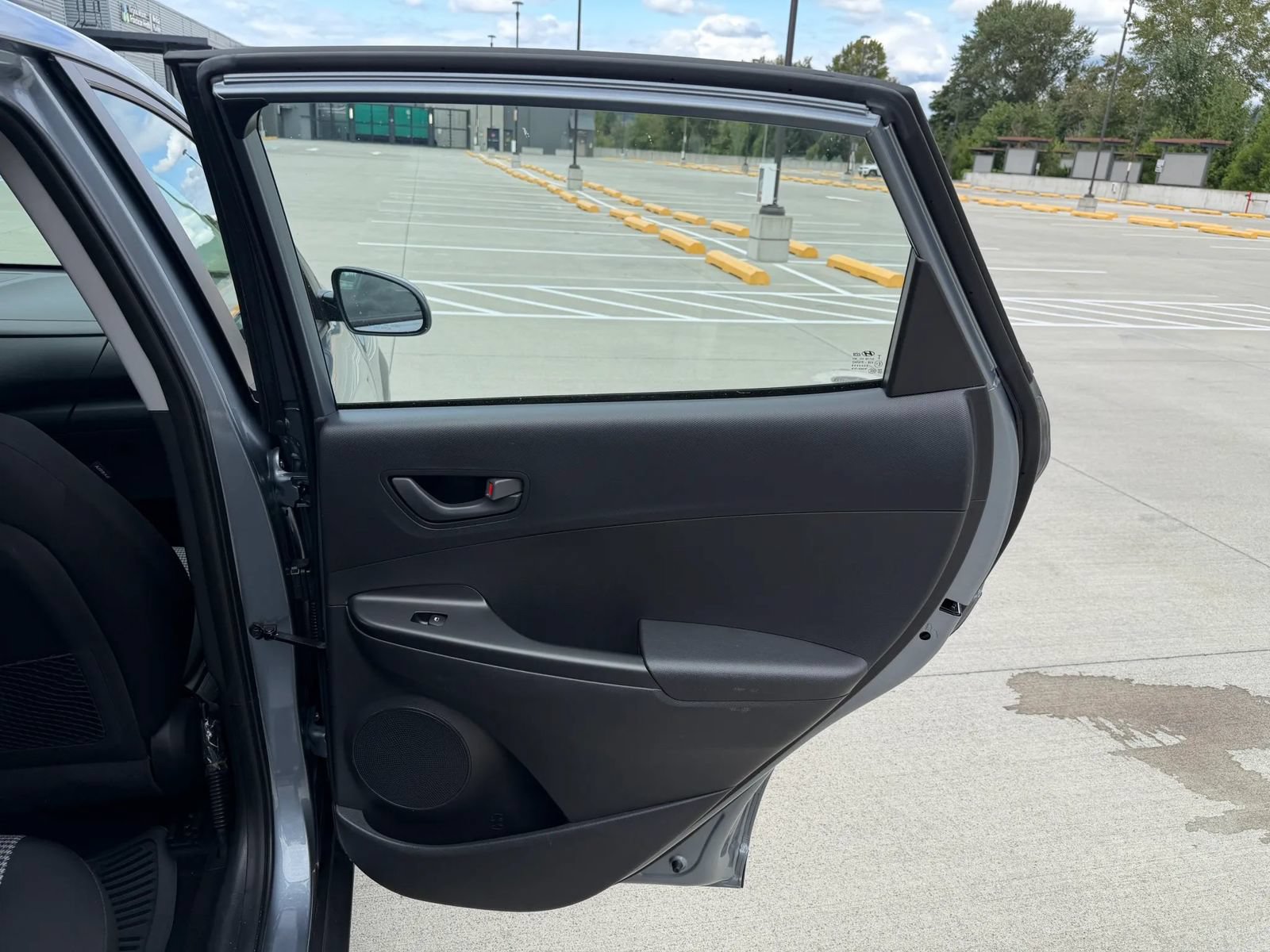 Used 2019 Hyundai Kona SE AWD/4WD image 17