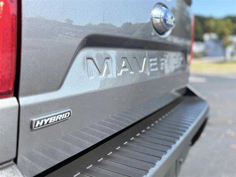 Used 2023 Ford Maverick XL FWD image 12
