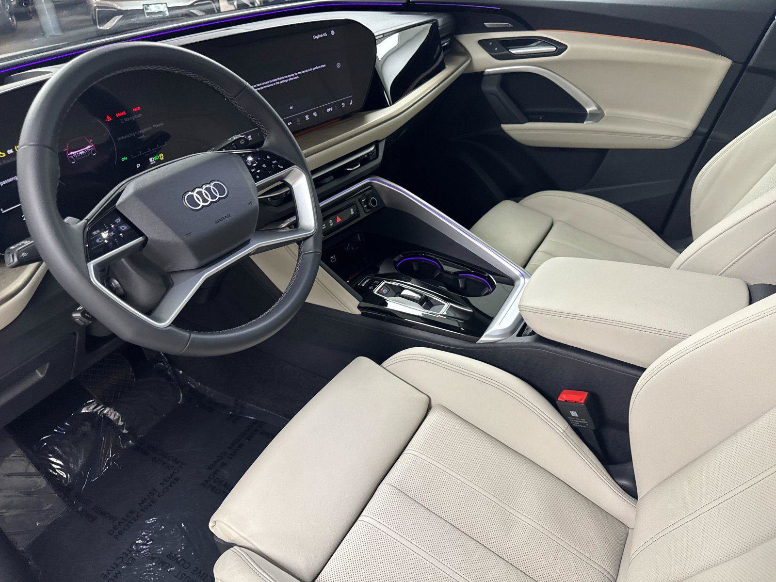 Used 2025 Audi Q5 Premium w/ Premium Plus AWD/4WD image 10