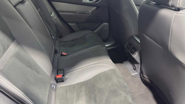 Used 2019 Land Rover Range Rover Velar AWD/4WD image 15