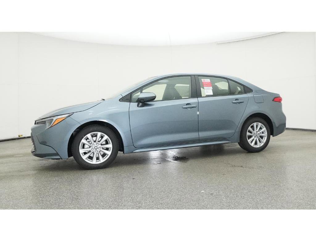 New 2025 Toyota Corolla LE image 18