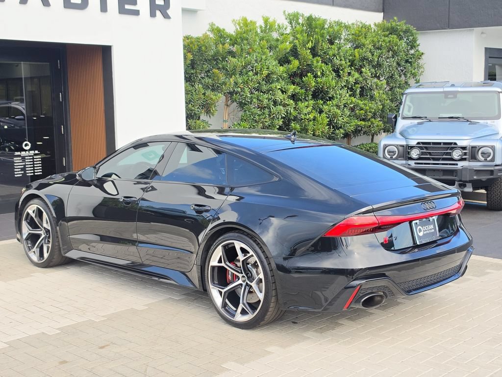 Used 2025 Audi RS 7 Performance AWD/4WD image 3