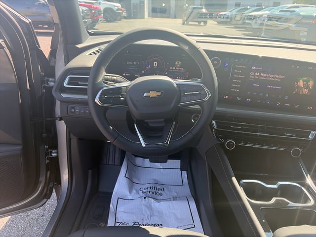 New 2027 Chevrolet Traverse LT w/ LPO, Floor Liner Package AWD/4WD image 21