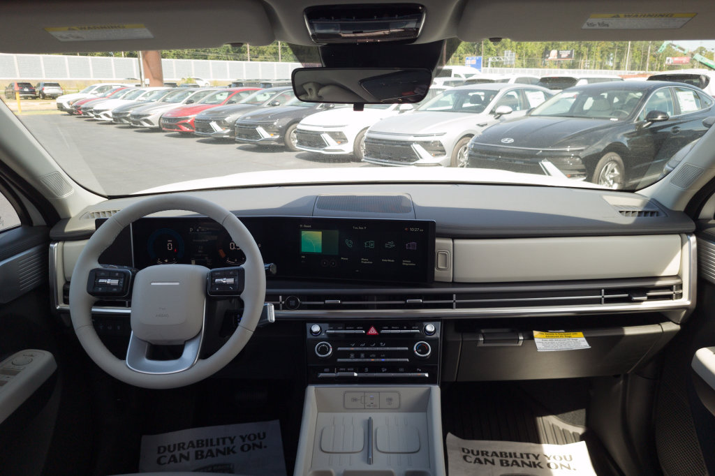 New 2027 Hyundai Santa Fe SE FWD image 18