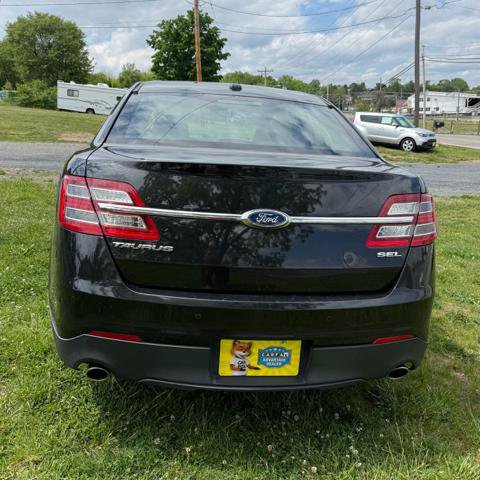 Used 2015 Ford Taurus SEL w/ Equipment Group 201A FWD image 7