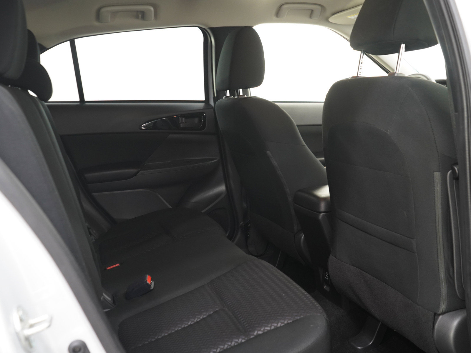 Used 2023 Mitsubishi Eclipse Cross LE AWD/4WD image 13