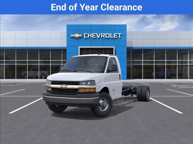New 2025 Chevrolet Express 4500 w/ Power Convenience Package image 9