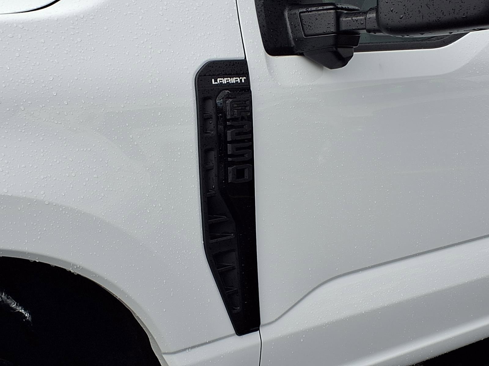 Used 2024 Ford F250 Lariat w/ Sport Appearance Package image 30