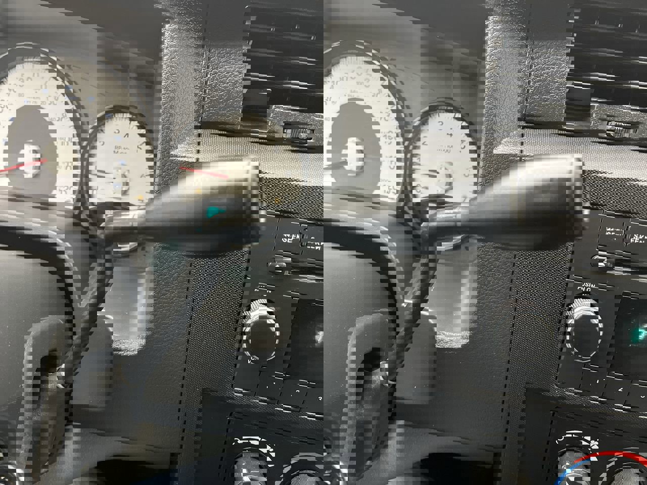 Used 2011 Dodge Dakota ST image 16