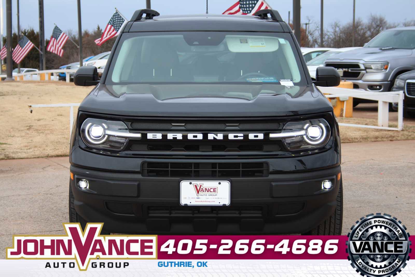 Used 2022 Ford Bronco Sport Outer Banks w/ Tech Package image 2