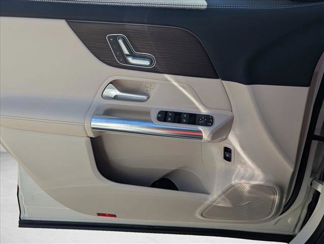 Used 2026 Mercedes-Benz GLA 250 image 9