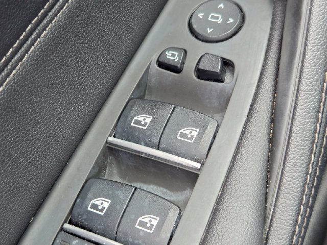 Used 2022 BMW 530e w/ Premium Package RWD image 43