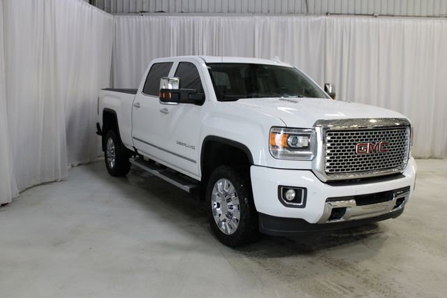 Used 2016 GMC Sierra 2500 Denali w/ Duramax Plus Package image 30