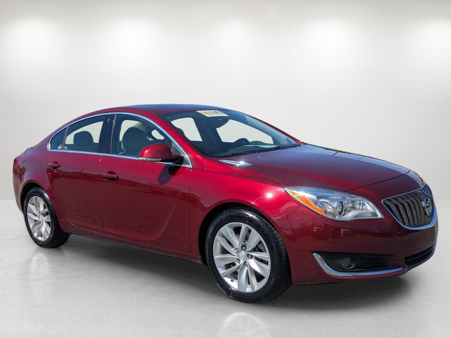 Used 2017 Buick Regal Premium w/ Driver Confidence Package #1 image 3