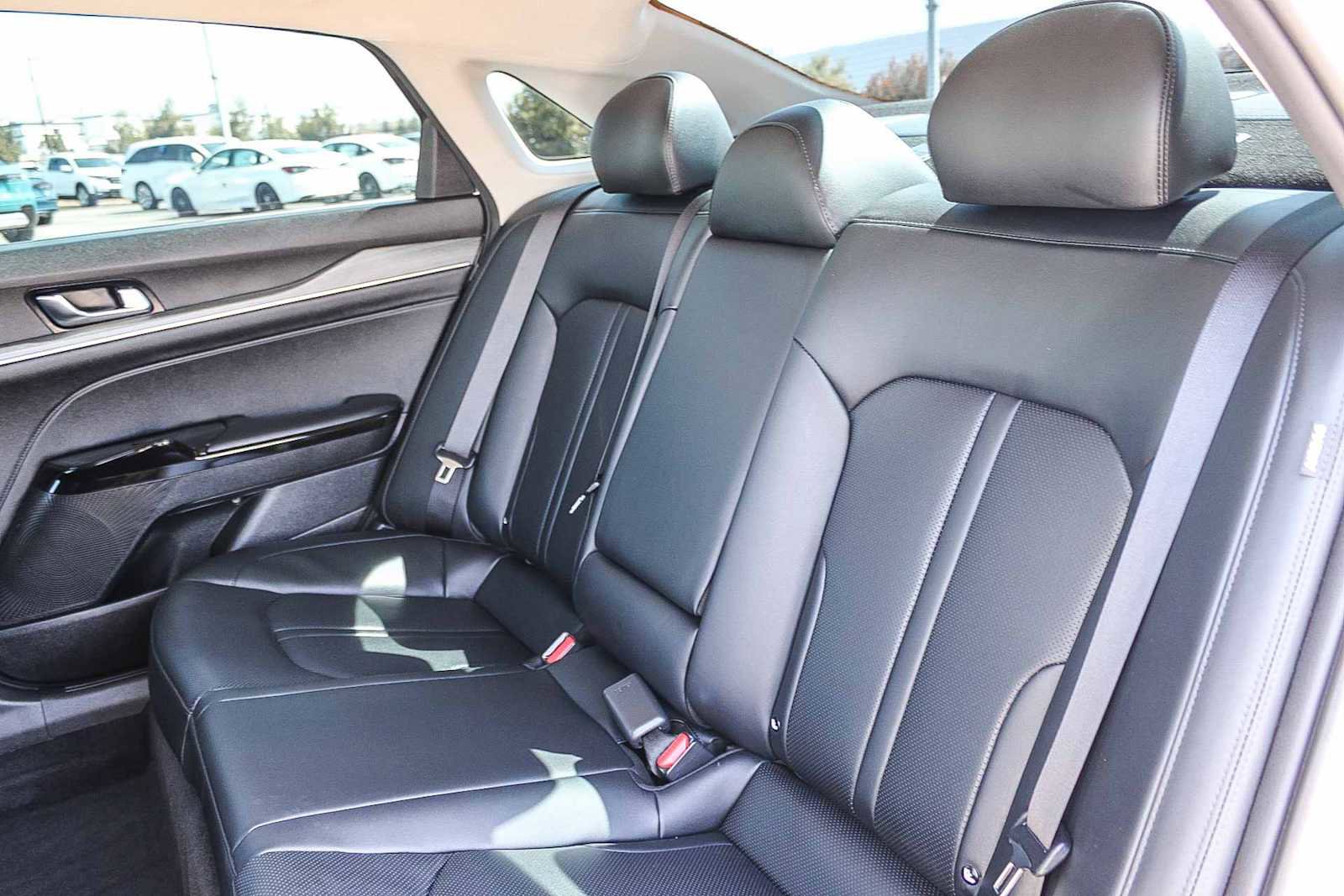 Used 2025 Kia K5 EX image 18