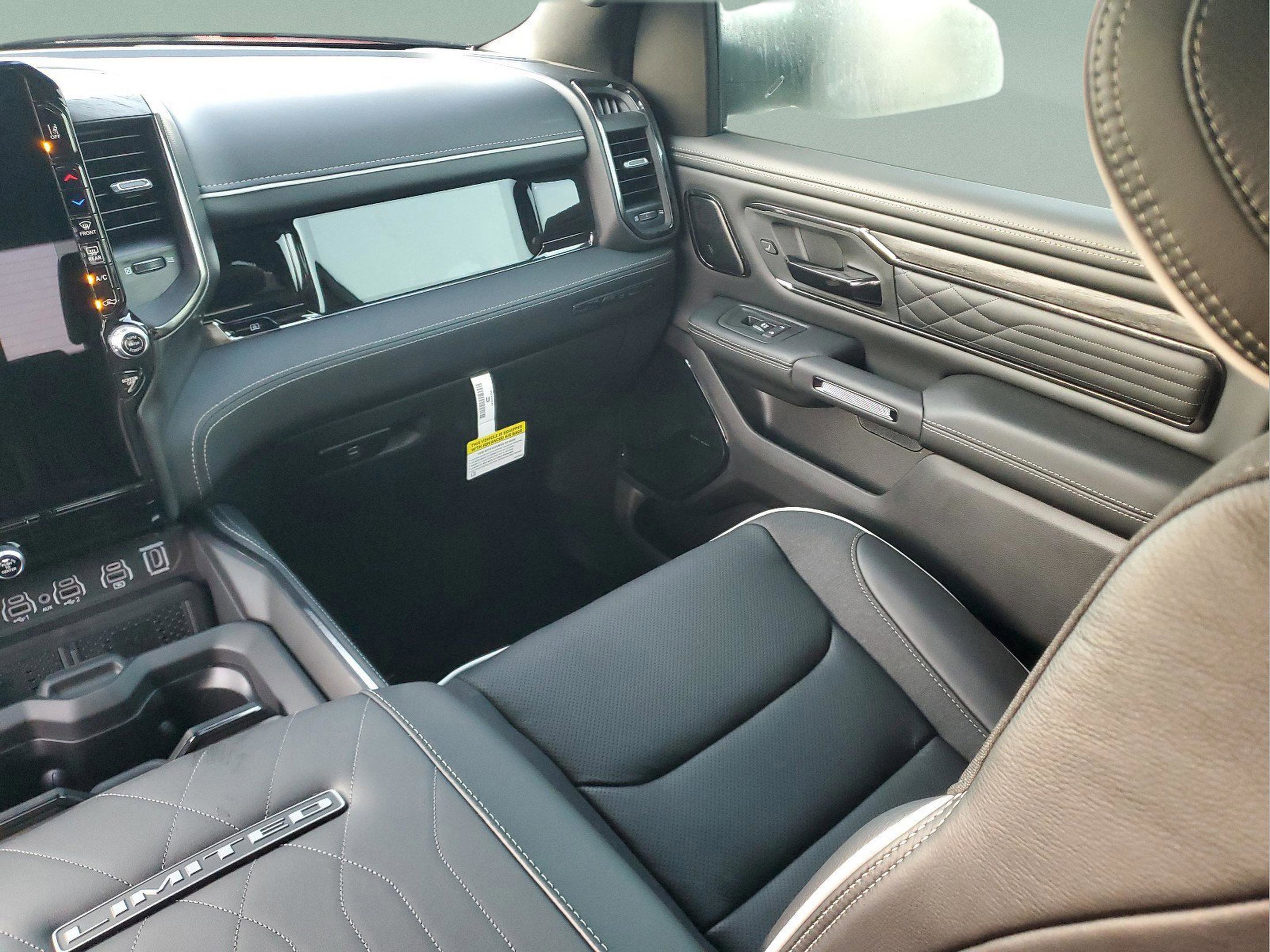 New 2026 RAM 1500 Limited image 31