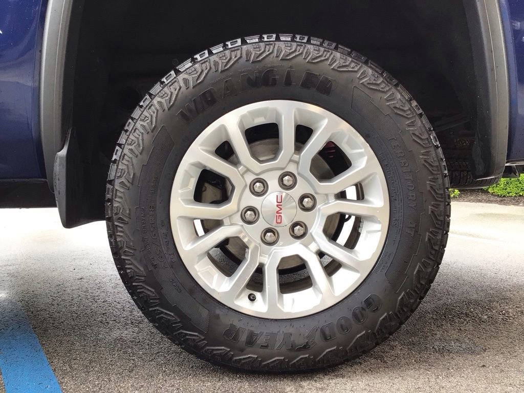 Used 2014 GMC Sierra 1500 SLE w/ SLE Value Package AWD/4WD image 18