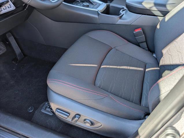 New 2025 Toyota RAV4 SE image 4