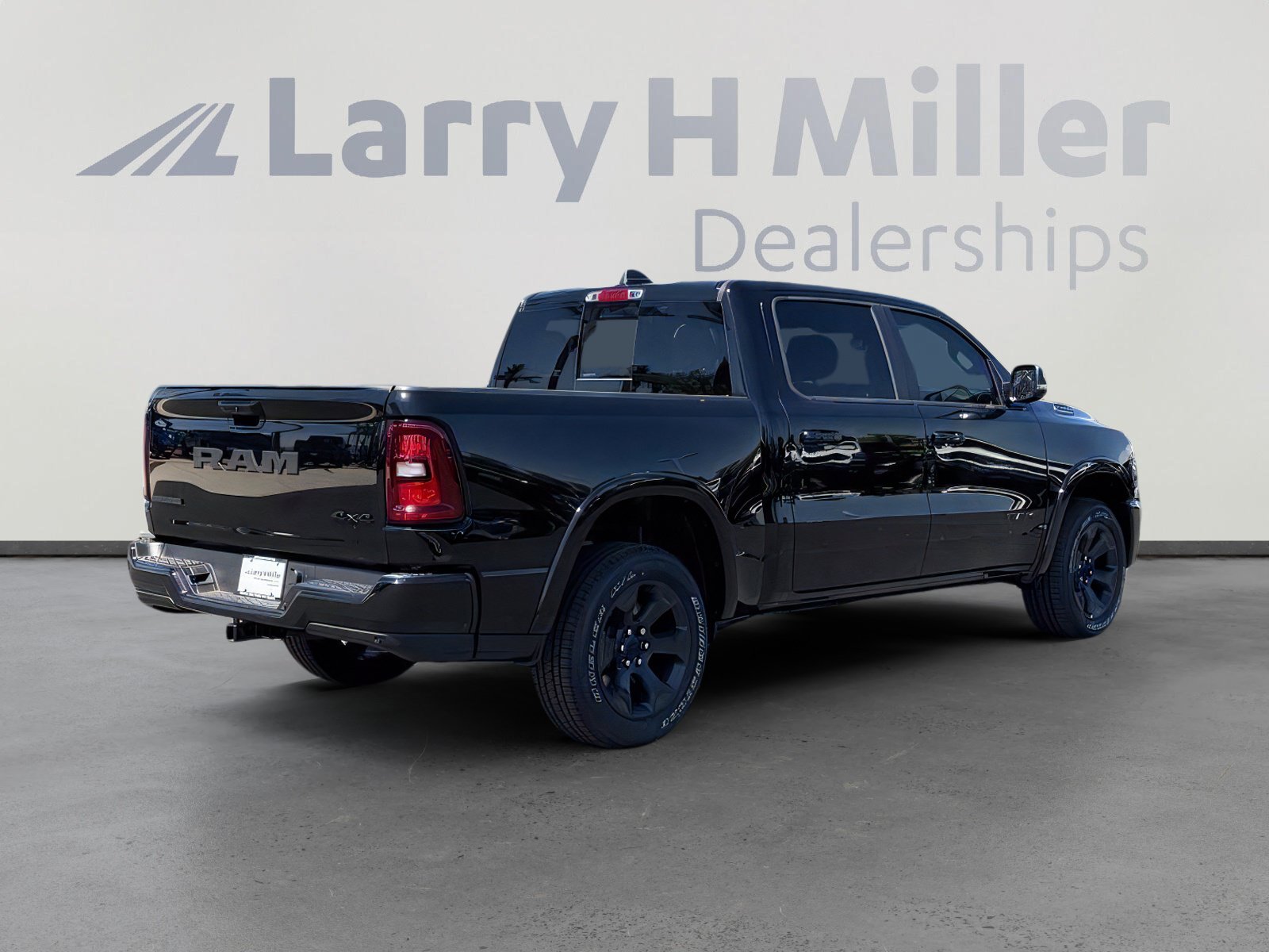 New 2026 RAM 1500 Big Horn AWD/4WD image 6