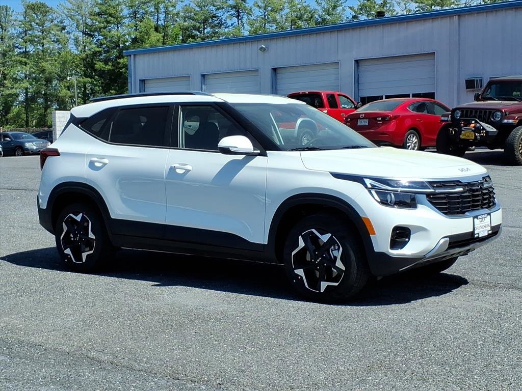 New 2026 Kia Seltos S