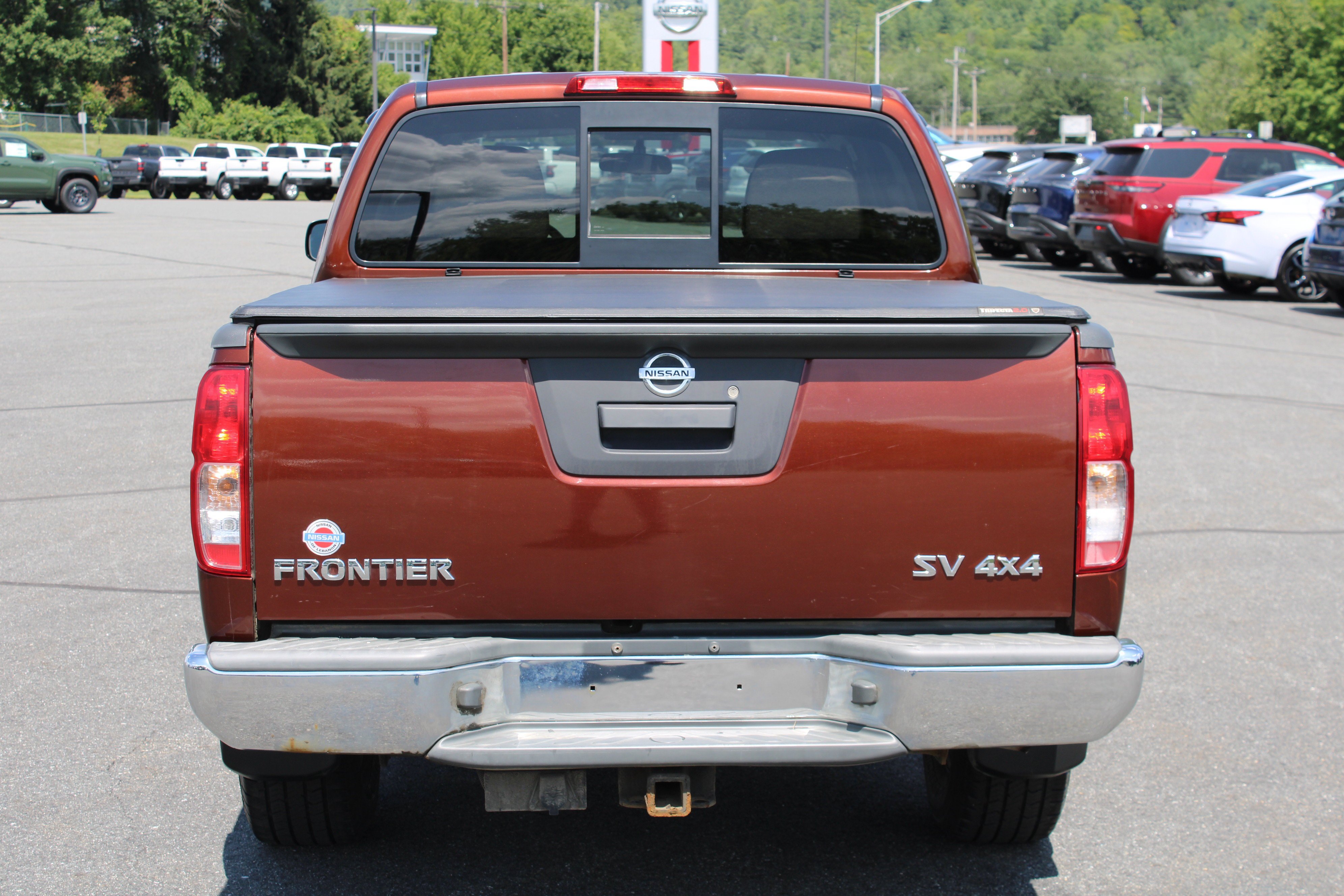 Used 2016 Nissan Frontier SV AWD/4WD image 9