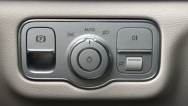 Certified 2026 Mercedes-Benz GLE 350 4MATIC image 17