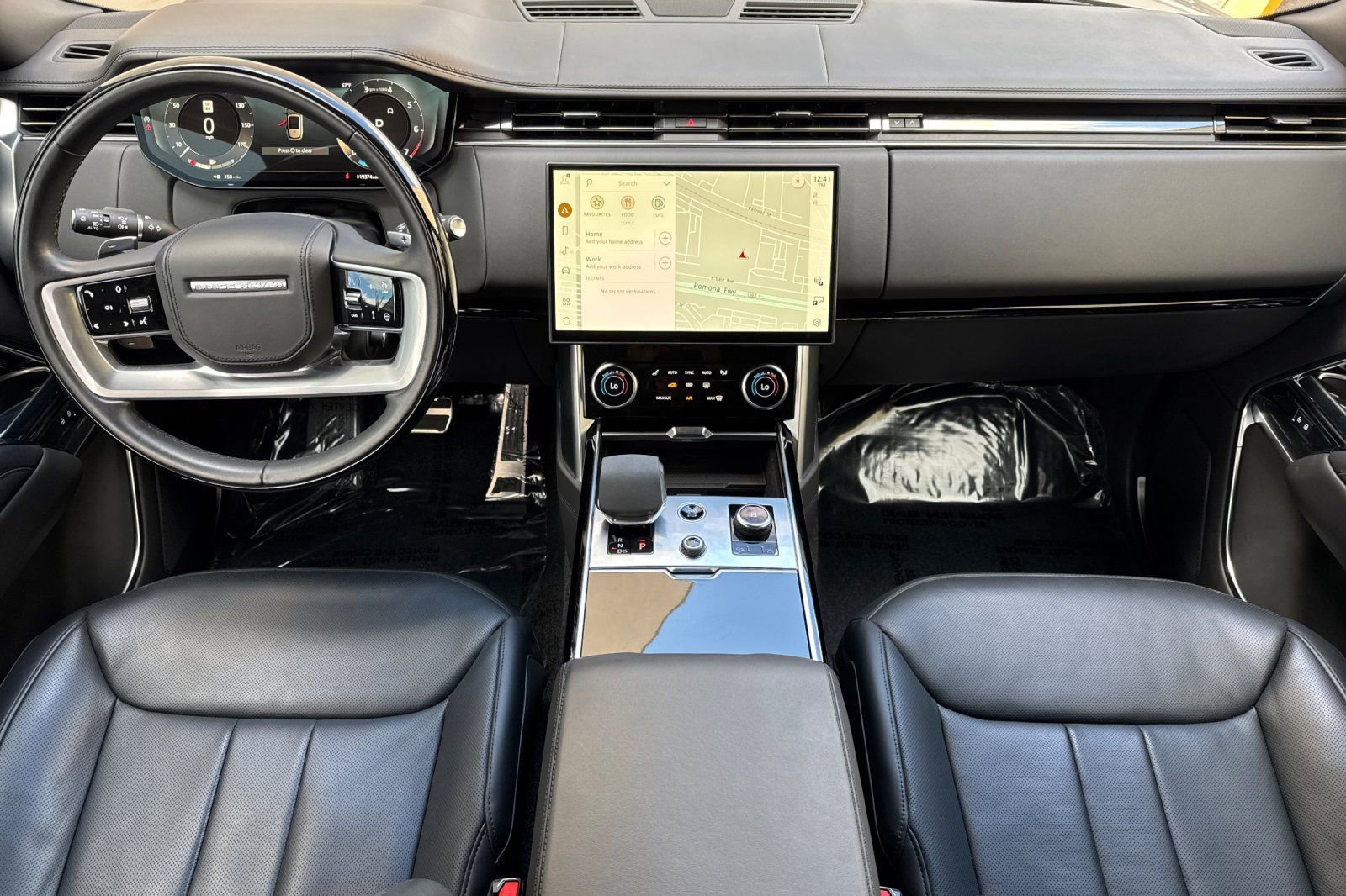 Used 2023 Land Rover Range Rover Autobiography image 14