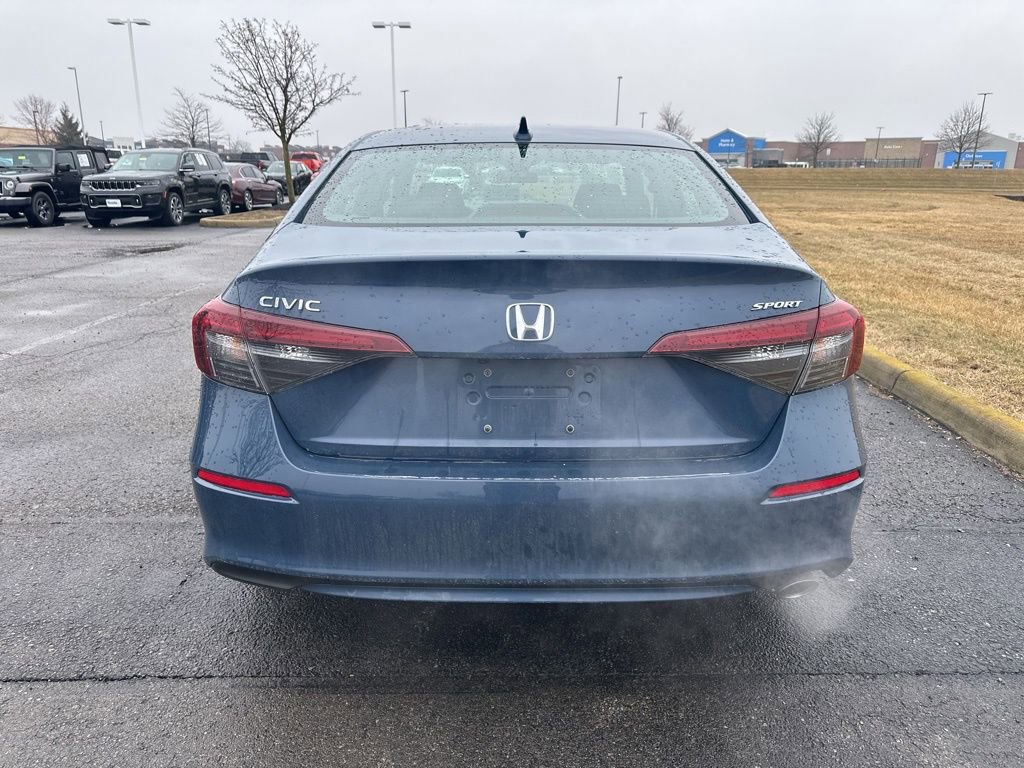 Used 2025 Honda Civic Sport image 9