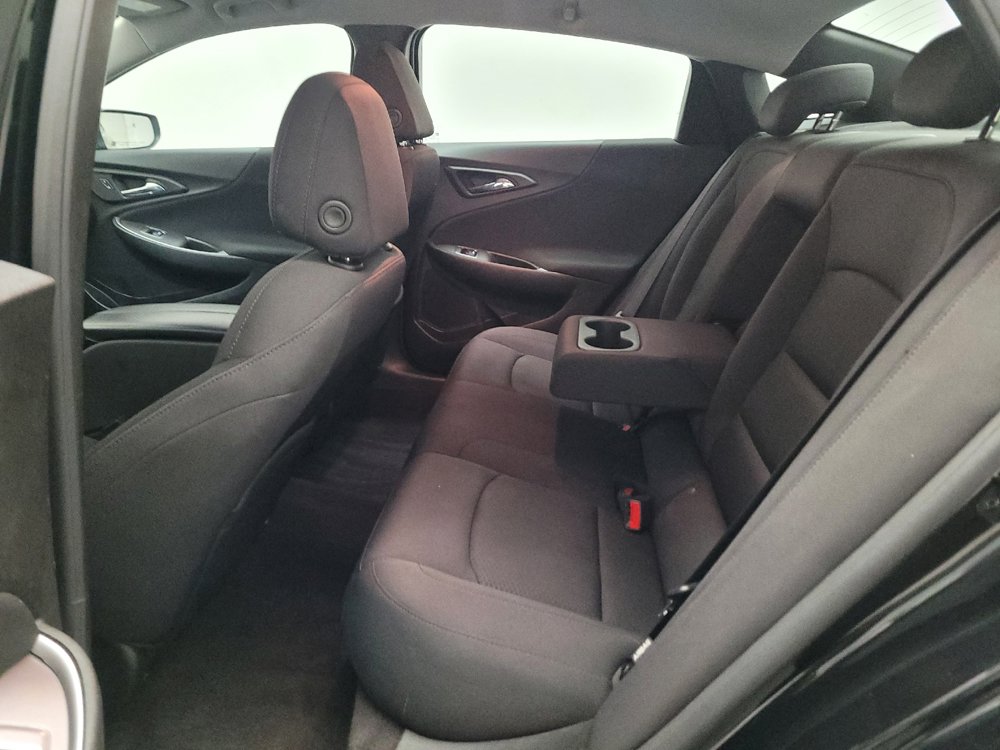Used 2022 Chevrolet Malibu LT FWD image 18