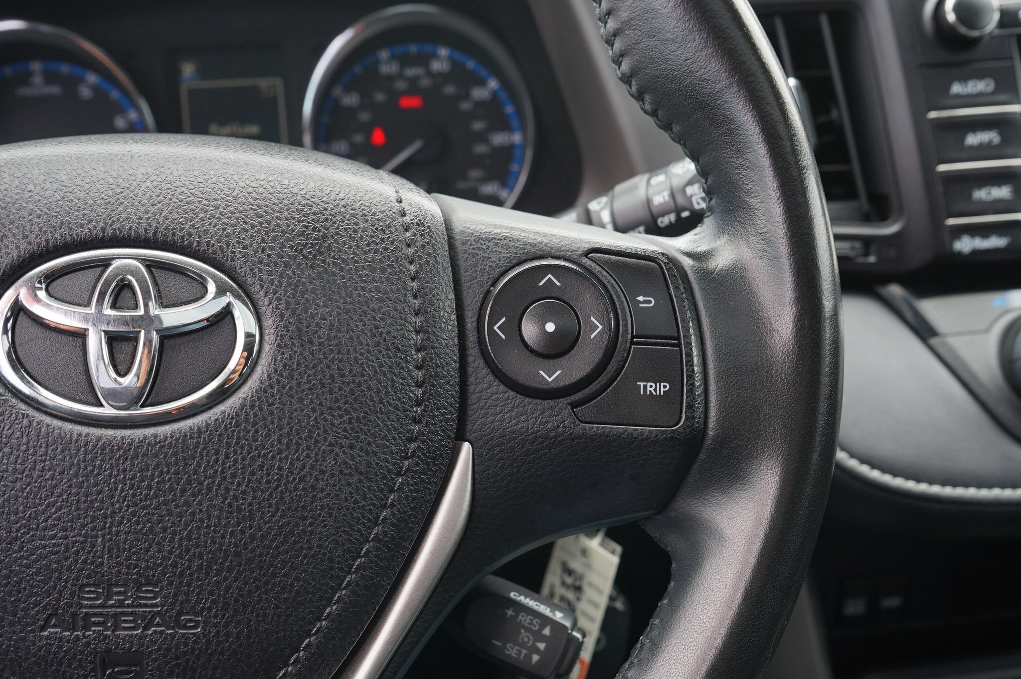 Used 2016 Toyota RAV4 XLE AWD/4WD image 22