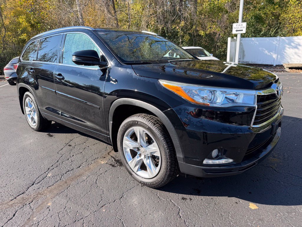 Used 2015 Toyota Highlander Limited AWD/4WD image 4