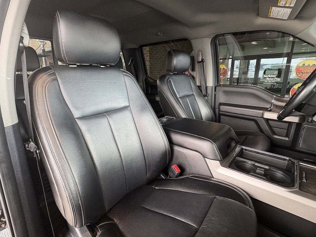 Used 2021 Ford F450 Lariat w/ Lariat Value Package image 31