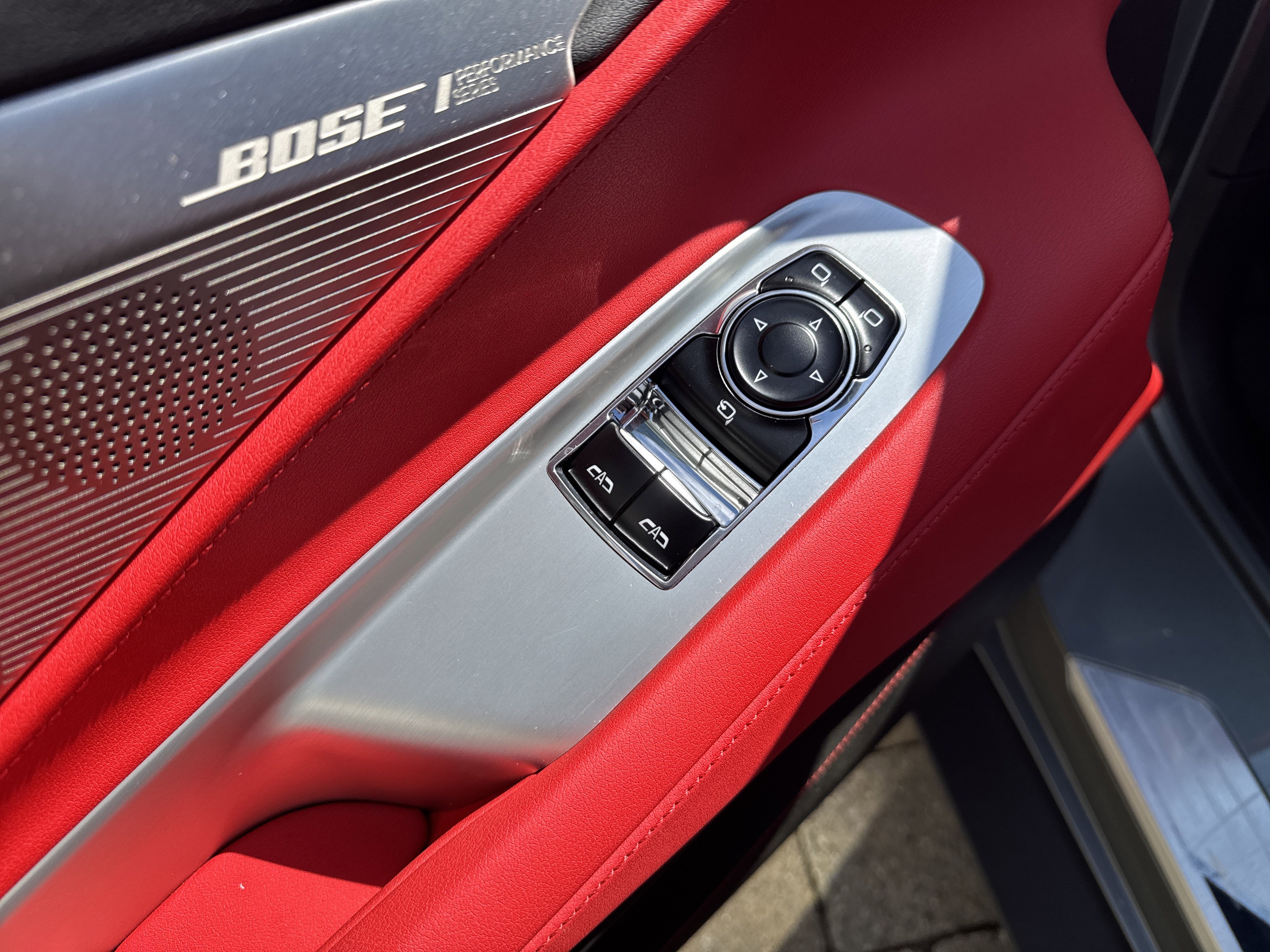 Used 2024 Chevrolet Corvette Stingray Preferred Cpe w/ Battery Protection Package image 13