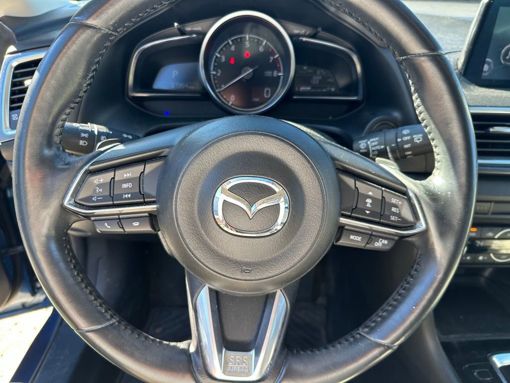 Used 2018 MAZDA MAZDA3 Grand Touring w/ Premium Equipment Package image 26