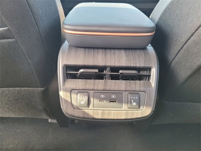 Used 2024 Nissan Ariya FWD image 17