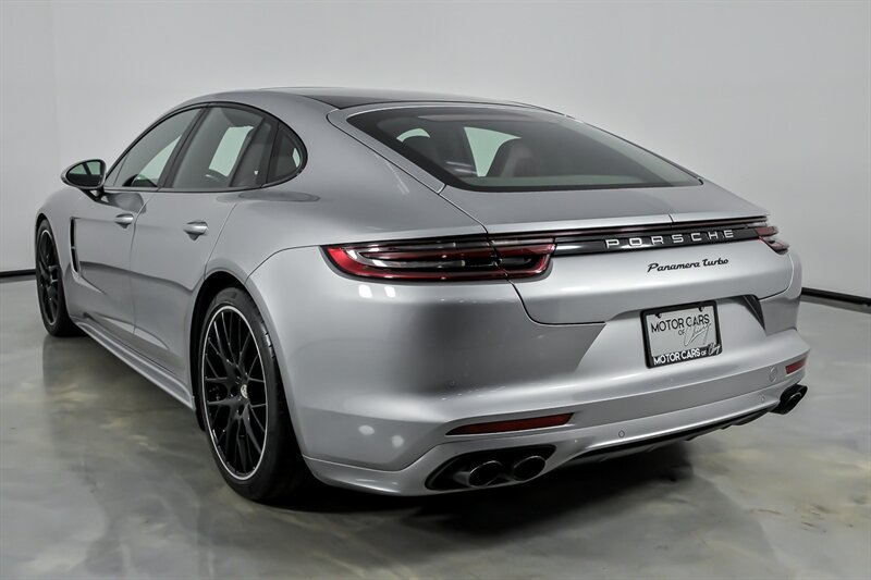Used 2019 Porsche Panamera GTS AWD/4WD image 6