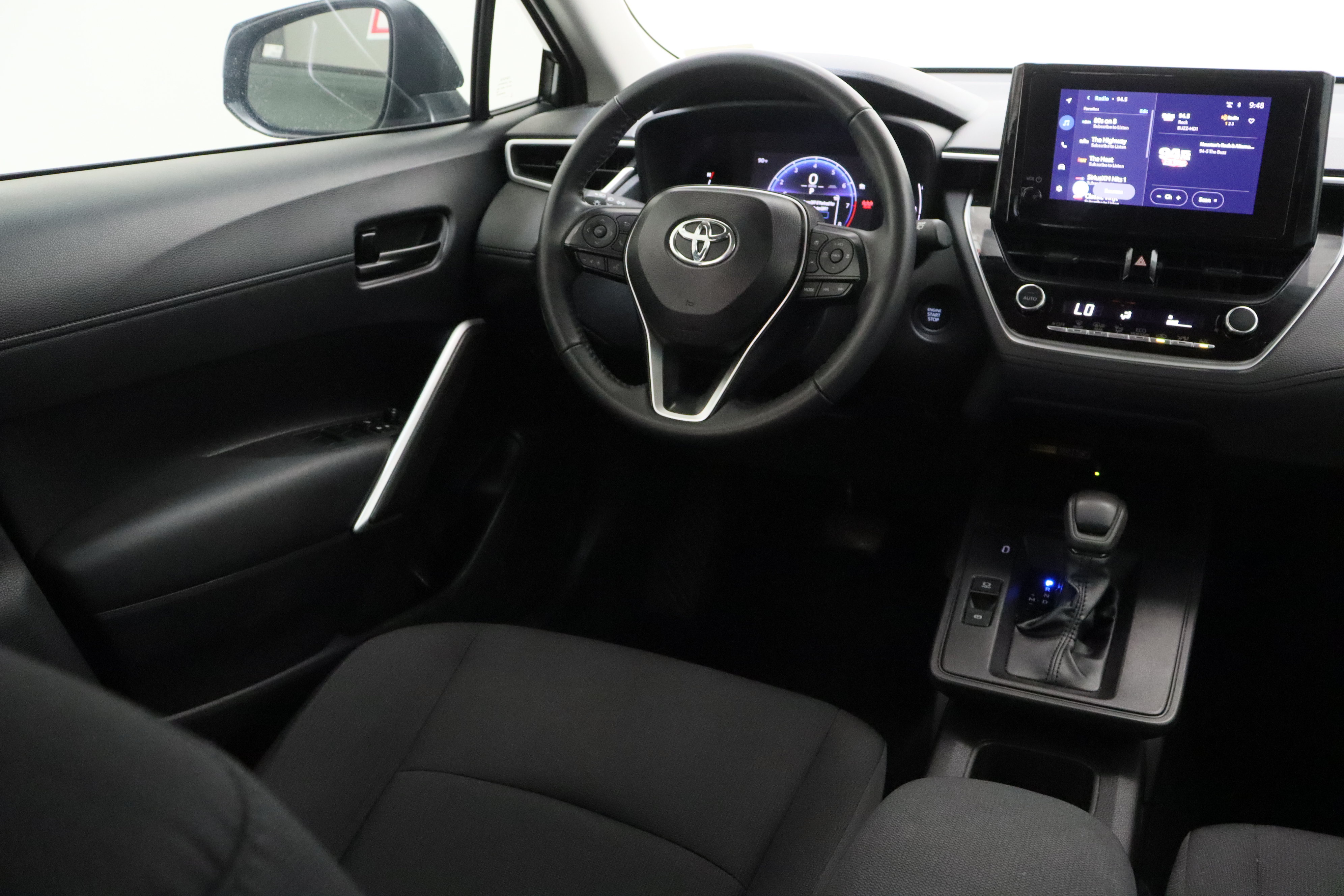 Certified 2026 Toyota Corolla Cross LE FWD image 29