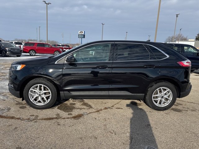 Used 2024 Ford Edge SEL w/ Convenience Package image 8